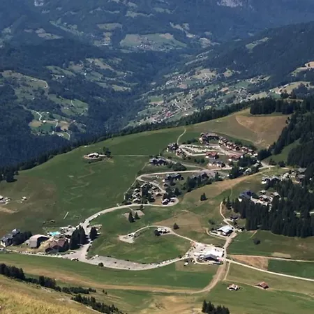 Superbe Pied Des Pistes- Linge De Maison Non Fourni * Manigod